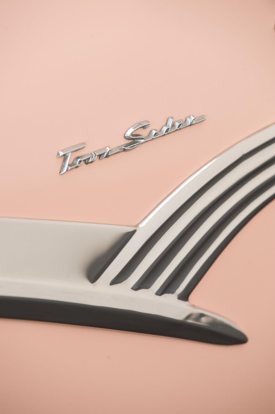  Ford Fairlane Town Sedan 1956 года  (фото 2 из 10)